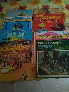 Plusieurs vinyles de musique de danse. - Photo 3