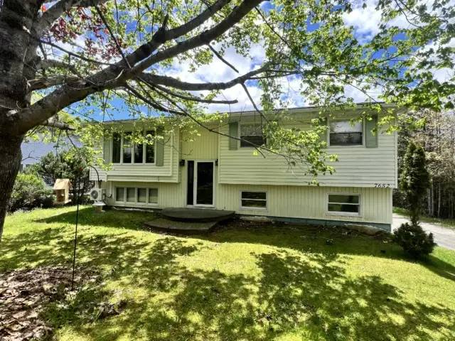 3 BR 1.5 BATHROOM LARGE FAMILY HOME AVAIL JULY 15 EASTERN SHORE
