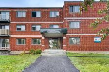 4 1/2 À LOUER BOUCHERVILLE - SPACIEUX, BIEN ENTRETENU - Photo 2