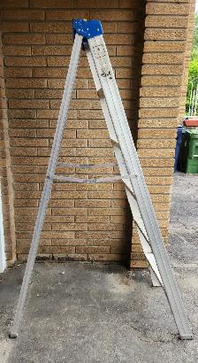 Ladder - Photo 3