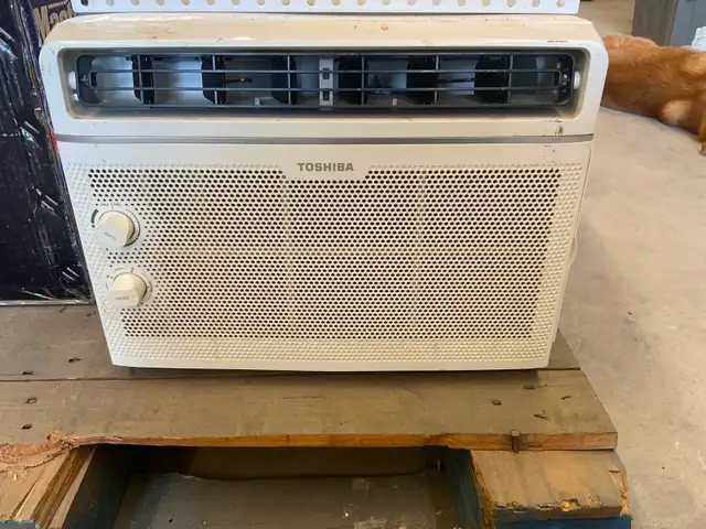 Window Air Conditioner Toshiba