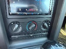 2009 Ford Mustang V6 COUPE MANUAL ONLY 86K - Photo 10