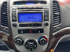 2012 Hyundai Santa Fe GLS AWD - Photo 18
