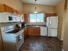 Furnished 3 Bed House W/Garage For Rent in Drayton Valley - Photo 3