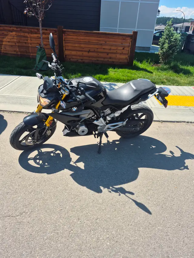 2020 BMW G310R - BLACK – Excellent Condition – Well Maintained