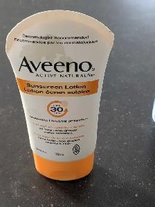 Écran solaire Aveeno et Neutrogena - Photo 4