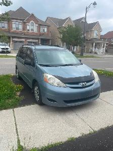 2006 Toyota Sienna - Photo 2