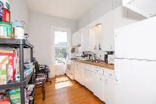 186 James St, St. Catharines - All Inclusive 1 Bedroom Unit - Photo 5