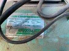 Speedaire 8 Gallons Air Comressor - Photo 8
