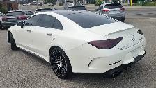 This .SAFETY FEATURES:- Front Airbags (1st Row (Driver and Pa - Photo 4