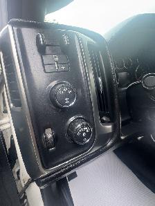 2015 Chevrolet Silverado 2500HD 4x4 LONG BOX DURAMAX - Photo 17