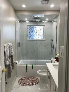 Glass Shower Doors - Photo 3