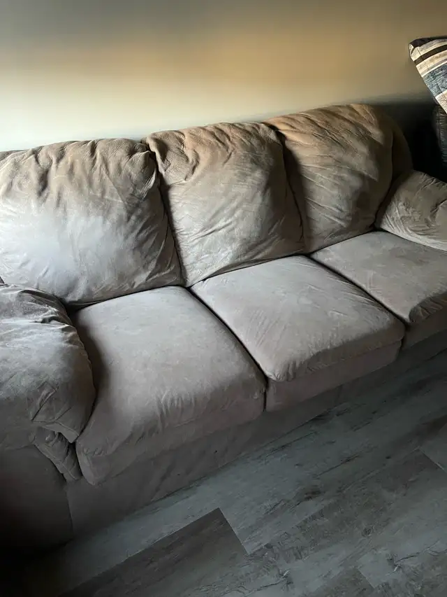 Nice comfy sofa