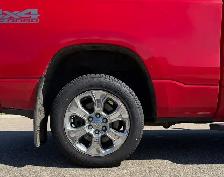 2020 RAM 1500 QUAD CAB 4X4 - - SLT - PKG – 6.3 FT BOX - Photo 9