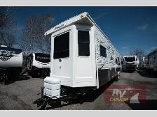 2009 CrossRoads RV Hampton HT38DB - Photo 4
