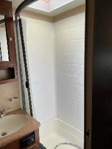 Rockwood Windjammer 30’ camper trailer - Photo 9