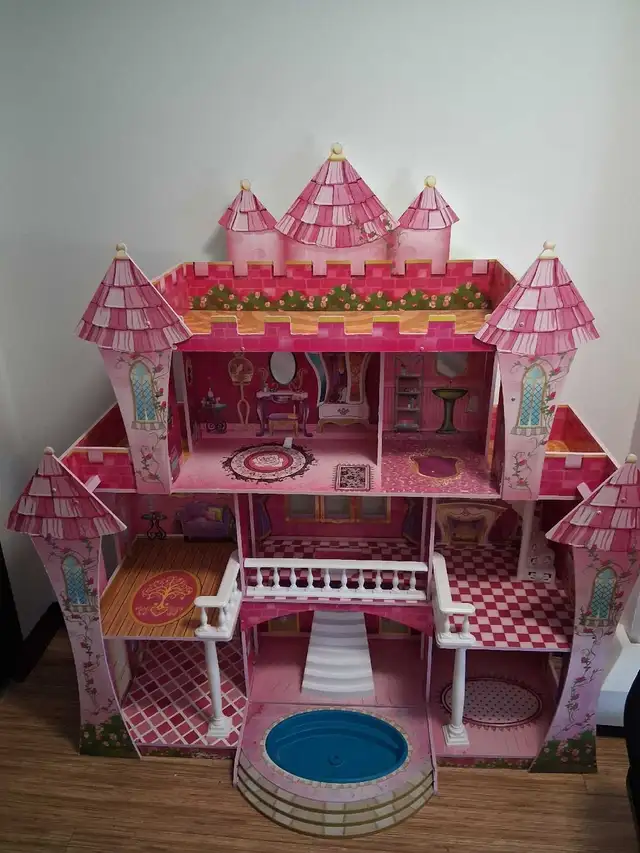 Barbie Castle