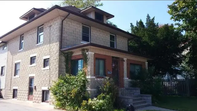 2 bed 1 bath appartment