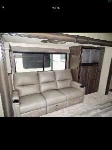 2021 Grand Design Reflection 5th Wheel - Photo 10