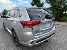 2018 Mitsubishi Outlander 2018 MITSUBISHI OUTLANDER , PHEV , 4X4 - Photo 3