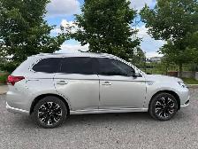 2018 Mitsubishi Outlander 2018 MITSUBISHI OUTLANDER , PHEV , 4X4 - Photo 13