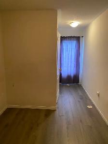 Room For Rent Close To York University - Photo 5