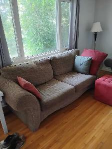 Ashley couch and matching big chair - Photo 2