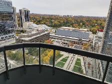 Yonge and Empress, direct subway access - Photo 10