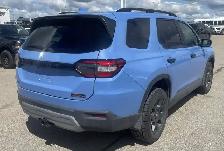 2025 Honda Pilot TRAILSPORT AWD - Photo 5