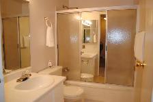 Single House near school in West  Available Aug.15th 2026 - Photo 2