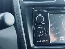 2014 Subaru Forester 5dr Wgn Auto 2.5i Touring - Photo 11