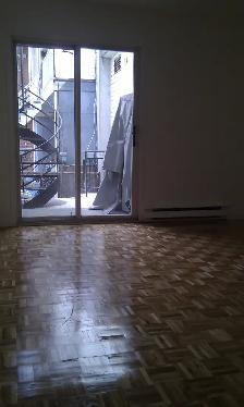 4 1/2 A louer a Montréal sur la rue Jacques-Hertel - Photo 6