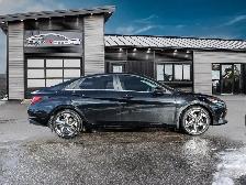 2023 Hyundai Elantra HEV Luxury HYBRID | 4.7 L/100 KM | CARPL... - Photo 3