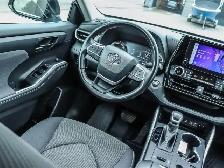 2023 Toyota Highlander Hybrid LE HYBRID | AWD | 7-PASSENGER |... - Photo 12