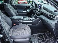 2023 Toyota Highlander Hybrid LE HYBRID | AWD | 7-PASSENGER |... - Photo 15