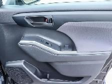 2023 Toyota Highlander Hybrid LE HYBRID | AWD | 7-PASSENGER |... - Photo 16