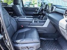 2024 Toyota Tundra Limited 4WD | LIMITED | HEATED/COOLED SEAT... - Photo 17