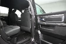 2021 Ram 1500 Warlock 4X4 Heated Seats, One Owner, HEMI V8, Tow - Photo 25