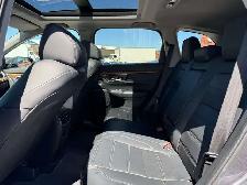 2019 Honda CR-V Touring l AWD l 1.5L l 4Cyl l Gas l Auto l Navi - Photo 18