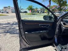 2019 Honda CR-V Touring l AWD l 1.5L l 4Cyl l Gas l Auto l Navi - Photo 20