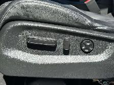 2019 Honda CR-V Touring l AWD l 1.5L l 4Cyl l Gas l Auto l Navi - Photo 22