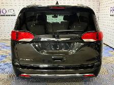 2019 Chrysler Pacifica - Photo 4
