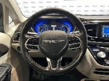 2019 Chrysler Pacifica - Photo 21