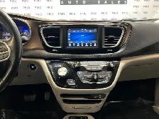 2019 Chrysler Pacifica - Photo 25