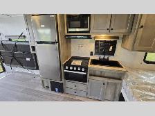 2026 Sunset Park RV Sun Lite 25THX - Photo 5