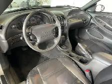 2002 Ford Mustang - Photo 18