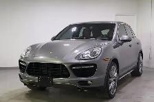 2014 Porsche Cayenne Turbo | PANORAMIC ROOF | CARBON INTERIOR | - Photo 2