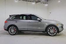 2014 Porsche Cayenne Turbo | PANORAMIC ROOF | CARBON INTERIOR | - Photo 7