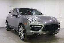 2014 Porsche Cayenne Turbo | PANORAMIC ROOF | CARBON INTERIOR | - Photo 8