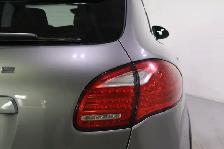 2014 Porsche Cayenne Turbo | PANORAMIC ROOF | CARBON INTERIOR | - Photo 12